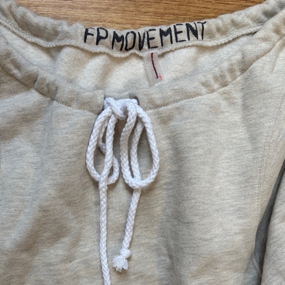 Free People Movement Women’s For The Win Off The Shoulder Sweatshirt - Picture 10 of 15